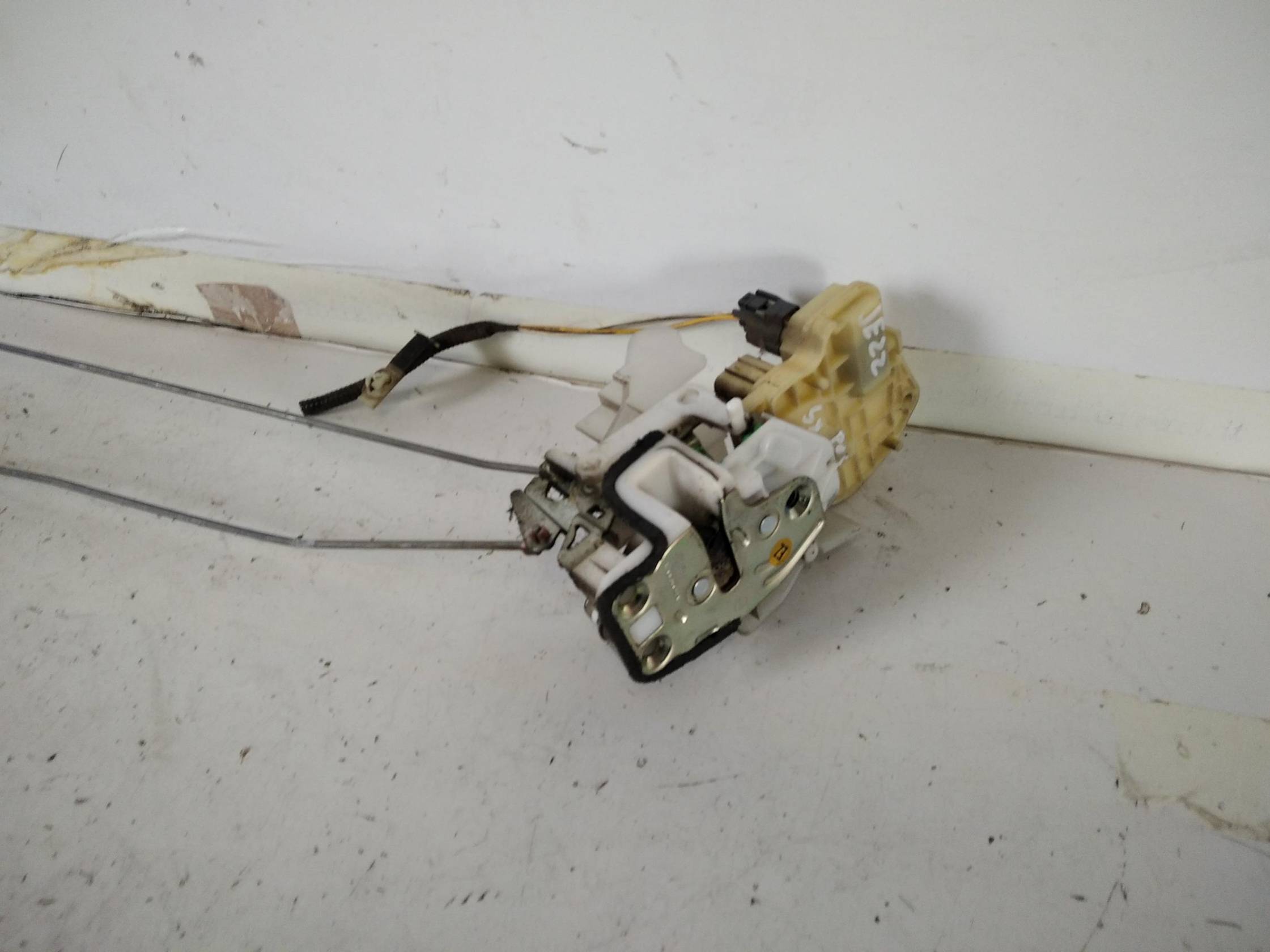 Serratura porta post. sx.